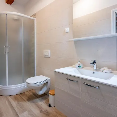 Eirene Vila Drivenik