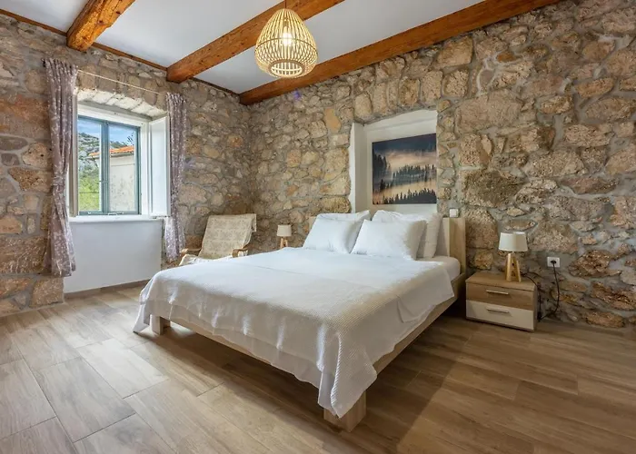 Eirene Vila Drivenik