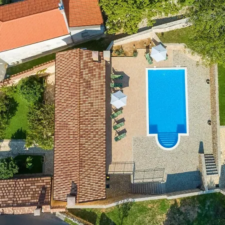 Eirene Villa *